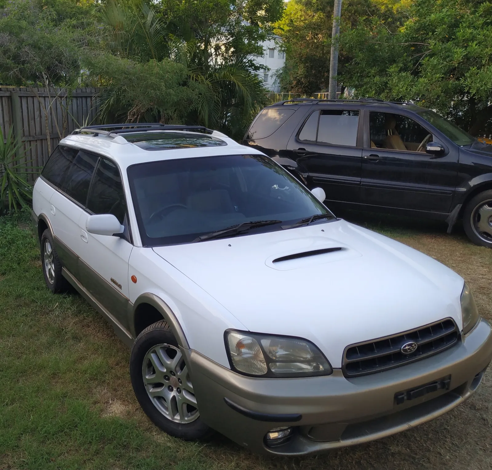 Subaru Outback Twin Turbo daily sleeper projektas